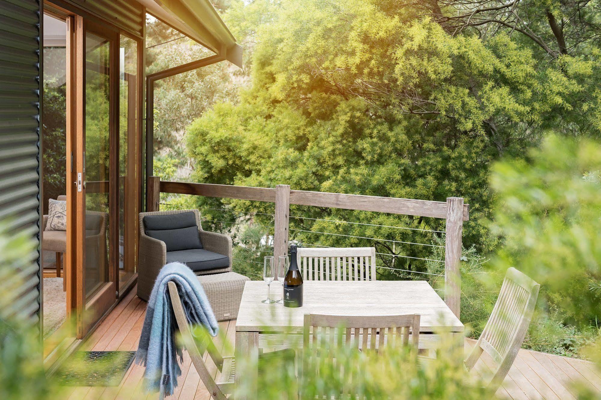 Cladich Pavilions Bed And Breakfast Aldgate Экстерьер фото